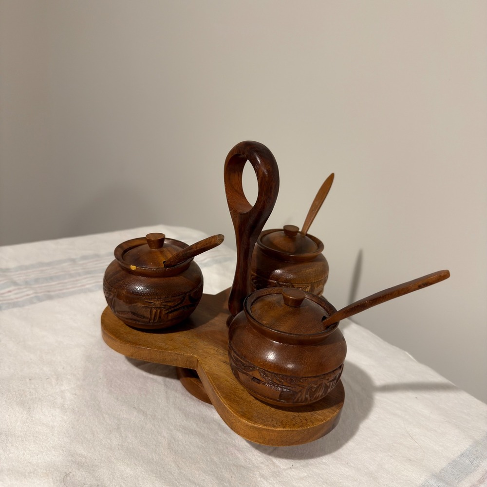 1960's Vintage Tiki Wood Lazy Susan with 3 Wood Condiment Jars And Spoons - Picture 6 of 14